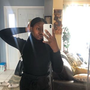 Meet your Posher, Emma